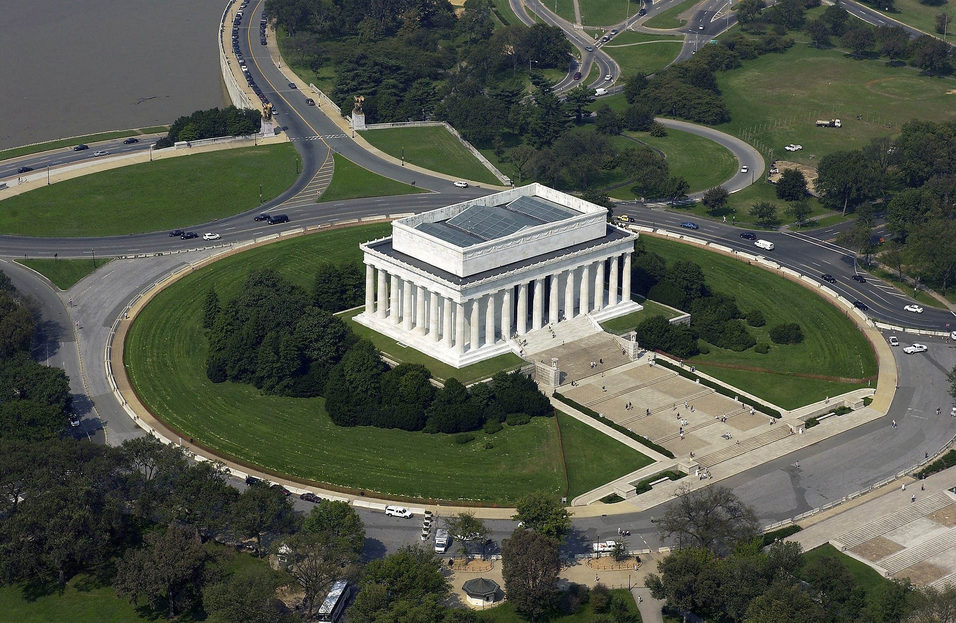 Memorial service at Lincoln memorial